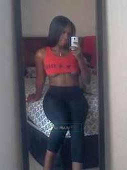 Ultimate Ebony Playmate . I would love to carter to you !, 22