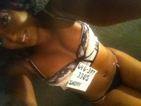 FUN*@@* sexy EXOTIC mixed BOMBSHELL in town @@with 100 specials!!, 23