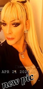 New pics XXX endowed come have fun now, 32