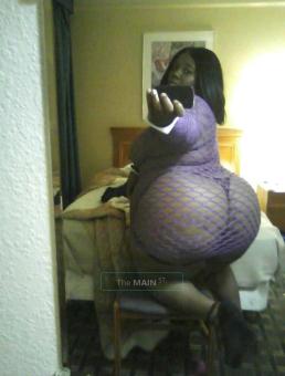 FrEaKy CuTiE W/a HuGe BoOtY * BbW BuBbLeZ * $50 & $60 DoNaTiOn PlEaSe!, 23