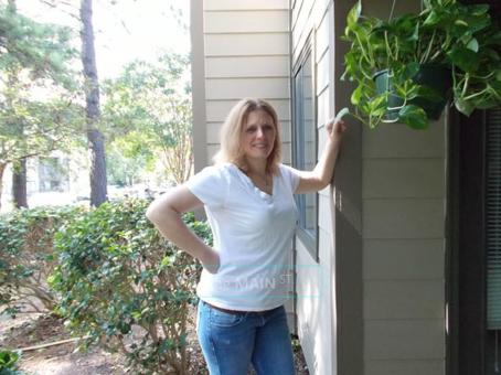 Sensual, mature playmate (outcalls or incalls), 34