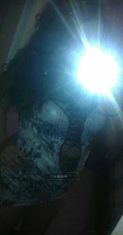 _ Latina Bonita > [ AVAILABLE NOW } ., 18