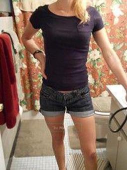 ******* NEW....... NEW...... NEW ......SeXy young & fun B L O N D E B A R B I E.********, 22