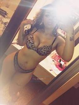 *** precious barbie doll******, 22