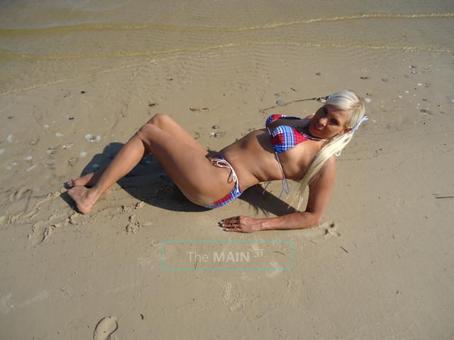 MASSAGE LACOMBE open early V.I.P. Spa Northshores hot Sandi Beech