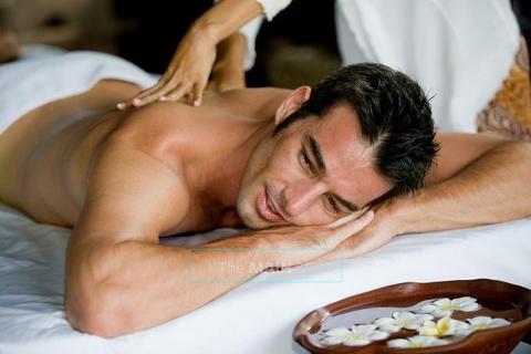 Professional BODYWORKS by GINA..RELAXATION w/ a TOUCH of CLASS!!! **Booking for MON 4/15** RI