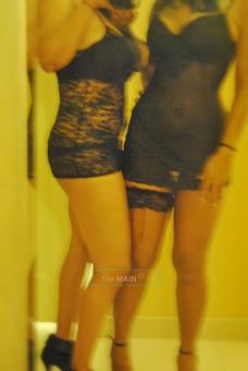 NEWðŸ‘¯ðŸ‘¯4 Hands by 2 Exotic Busty V.I.P Playmates *NEWðŸ‘¯ðŸ‘¯, 21