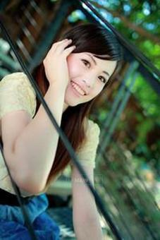 Bombshell ------------ Busty --------- sian Girls ------------ Call 425 ---- 445 ----- 4172 (IN/OUT), 22