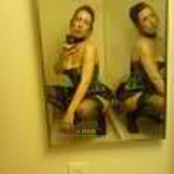 scarlet, 26