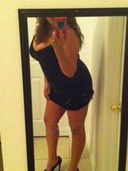 NEW ITALIAN ** HOTTIE, One Of A KIND***IM just what u need!!**weekend special 100 roses**, 38