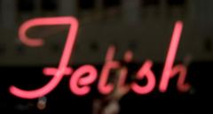 Red wing fetish, 30