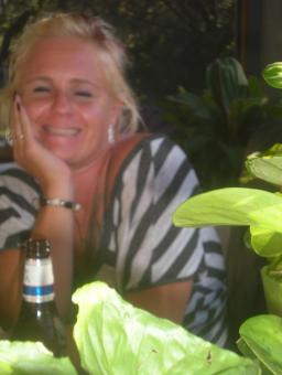 Sensual mature women available for lite touch body rub!!!