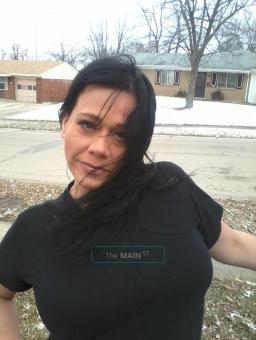 temptuously talented sizzling body rub by the jaw dropping beauty and talent of Mackenzie, 28