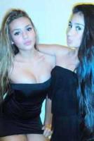 Best >< Two Hott Babes!, 19