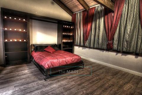 Private unique discrete film studio for film/photo shoots & private parties & events, 35