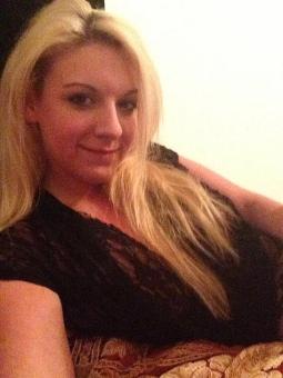 Upscale Blonde Bell 205 737 2640, 20