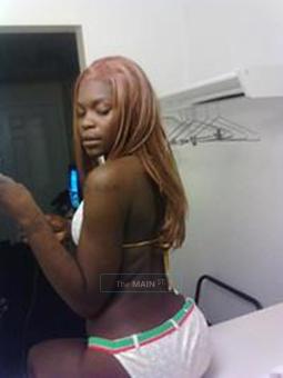 Pr3tTy Bl0nD3 w/ incall special, 23
