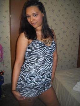 ~*sexy,fun,wild biracial beauty*~ alyssa is back in action