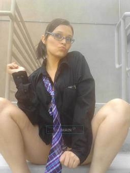 Bubbly beautiful massage therapist, 21