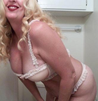 AVAILABLE NOW .... Body Rubs by Caylee .... AVAILABLE TODAY in KEY WEST, 40