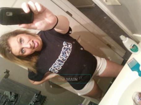 * LoUiSvIlLeS fAvOrItE lAdY * OuTcAlLs / InCaLls Only 1 Night Left**, 22