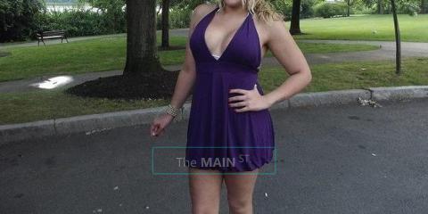 Hey baby come and check me out... I am ready to party..., 21