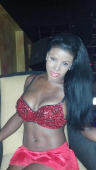 Caribbean girl seeks White Lover ! ! !