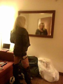 your choice sensual blonde or sexy redhead, 39