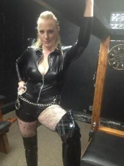 Special Price Today!!! AnnMarie-Sensual Shaves and Body Work- Body Rub, Role Play,BDSM,SSP