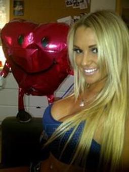oNe---------Hot Blonde, 28