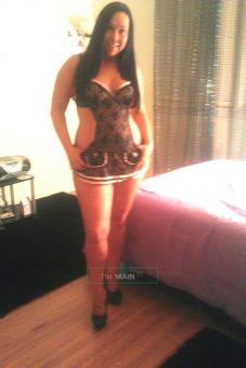Italian Hottie Cherry Hill incall tonight., 29