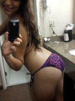 *SeXii -N- sOpHisTiCatEd* ((Italian Barbie ready to play!)) _LeT thIs bOoty HyPnOtiZe yOu_, 23