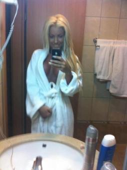 Brand New - Pretty face - Perfect body LIMITED TIME, 23