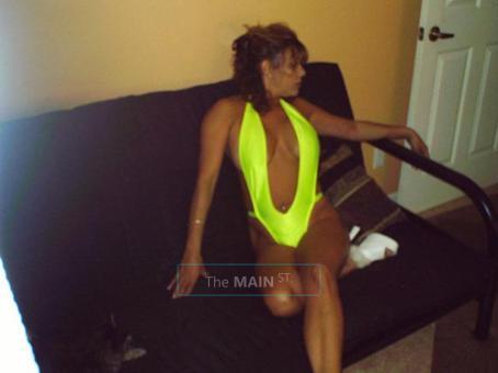 Come On Over and let me set you free with my Soft Touch with a beautiful Latin/ Italian beauty !!!, 45