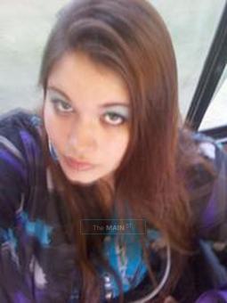 *thick~n~juicy* TReaT *THaT* `U` ~JUS~ *gATTA* MeeT*, 21
