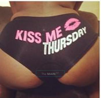 2 BeautiFUL Hotties ready for Anything Freaky! Big BoOTY & Slim Cuties * Sweet Pink, 24