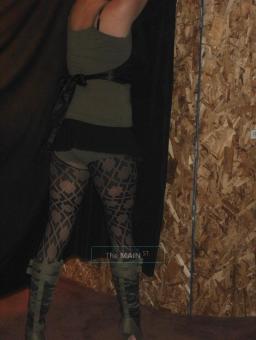 Foxy Roxy, 25
