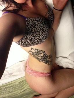 Hey guys Im a small time girl looking to meet some new ppl call me me up for safe fun !!!, 22