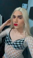 Brianna, 24
