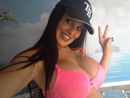 huge tit beauty...., 32