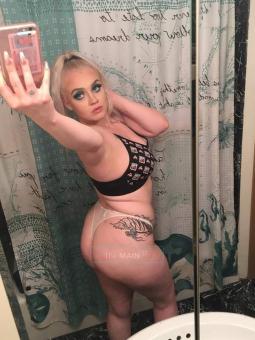 Let's Play!!! Sexy Women Available??, 30