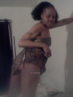 Petite and Discreet..Avail 24/7 (856)870-0250 Ask for Dhea, 31