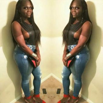 Dark and lovely with a creamy white load, 30