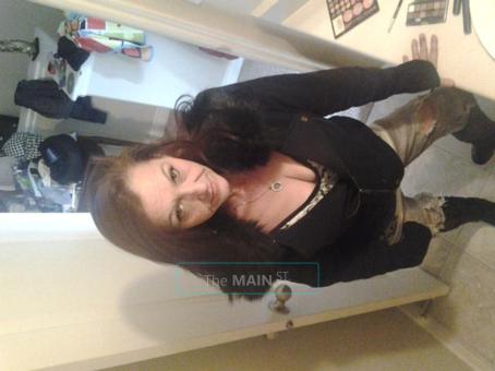 Sexy- Mature- && Fun. (: * Hump Day Specials*, 40