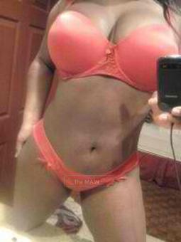 **ITS Raining & titties.** come play with me, 21