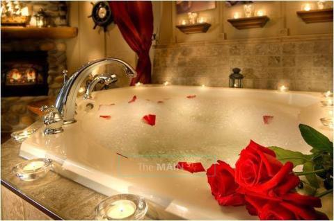 !!!!!!!! BUBBLE BATH -specials..till 1 am....Relax Renew Refresh...busty beauty, 33