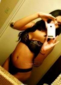 ðŸ’• StUnNiNg ðŸ’• BeAuTiFuL ðŸ’•SeXy âœ¨MelanieðŸ’‹, 23