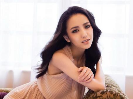 â˜… â€” â€” FREE â˜… Table shower â€” LOVELY â€” ASIAN GIRLS â€” â€” â€” â˜…, 24