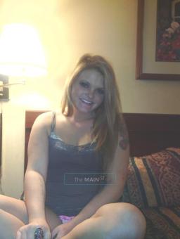 NEW MISS ASHLEY. 5024406678. Come playyw// me tonight., 22