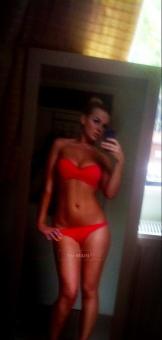 _______***** Blonde Babe *****______